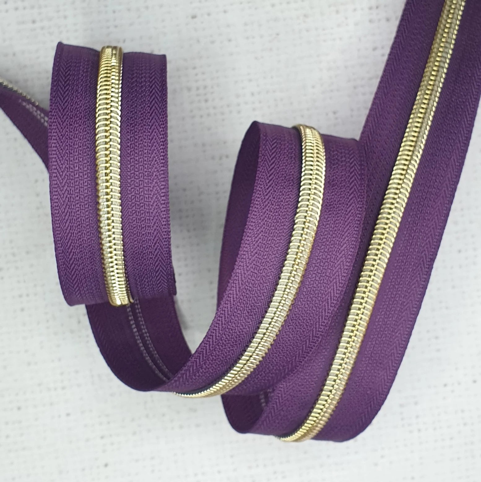 Zipper - Purple with Gold Teeth